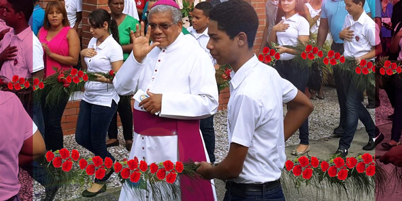 VISITA DEL ARZOBISPO DE SANTO DOMINGO A COMUNIDADES DE LOS ALCARRIZOS