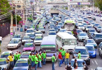 DIVERSOS SECTORES RESPALDAN GOBIERNO RETIRE EL SUBSIDIO A LOS TRANSPORTISTAS