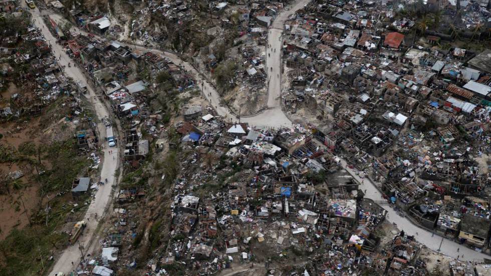 EL PASO DE MATTHEW DEJA MÁS DE 800 MUERTOS EN HAITÍ