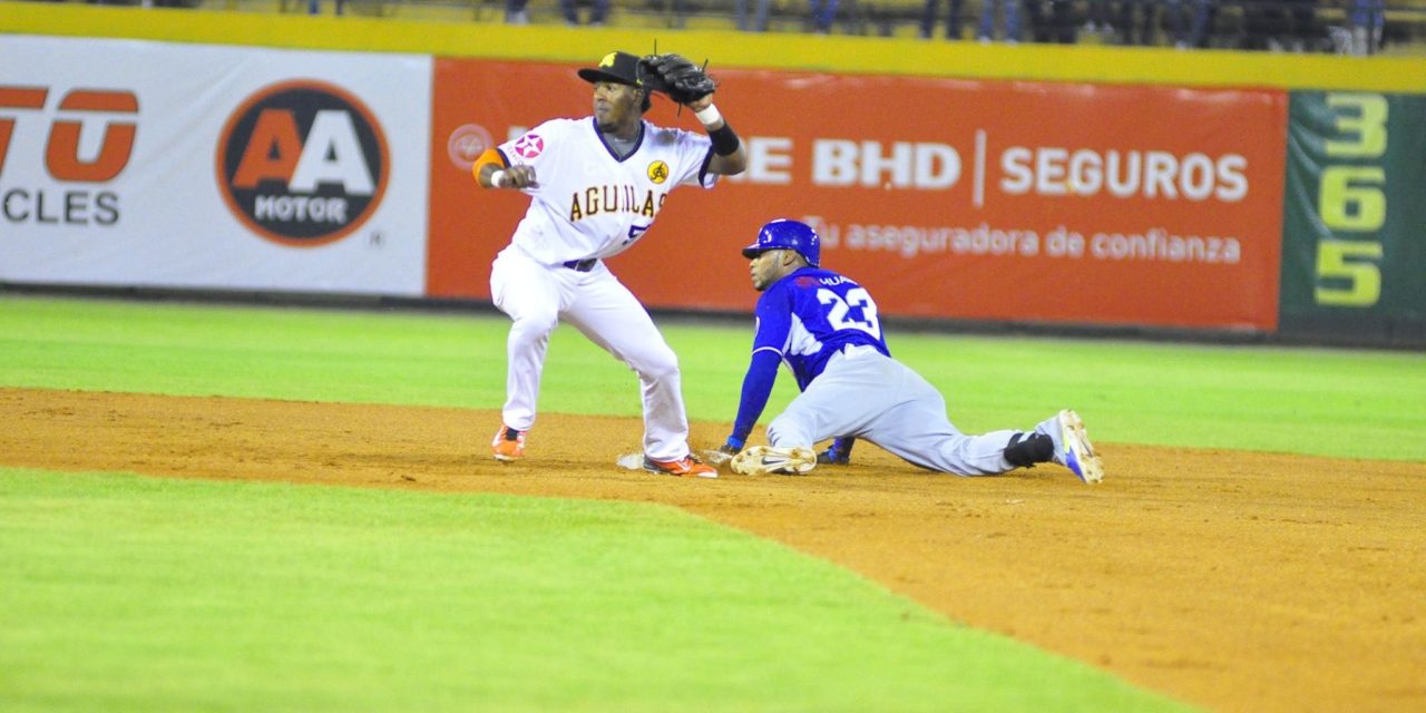 Águilas derrotan al Licey 3-0