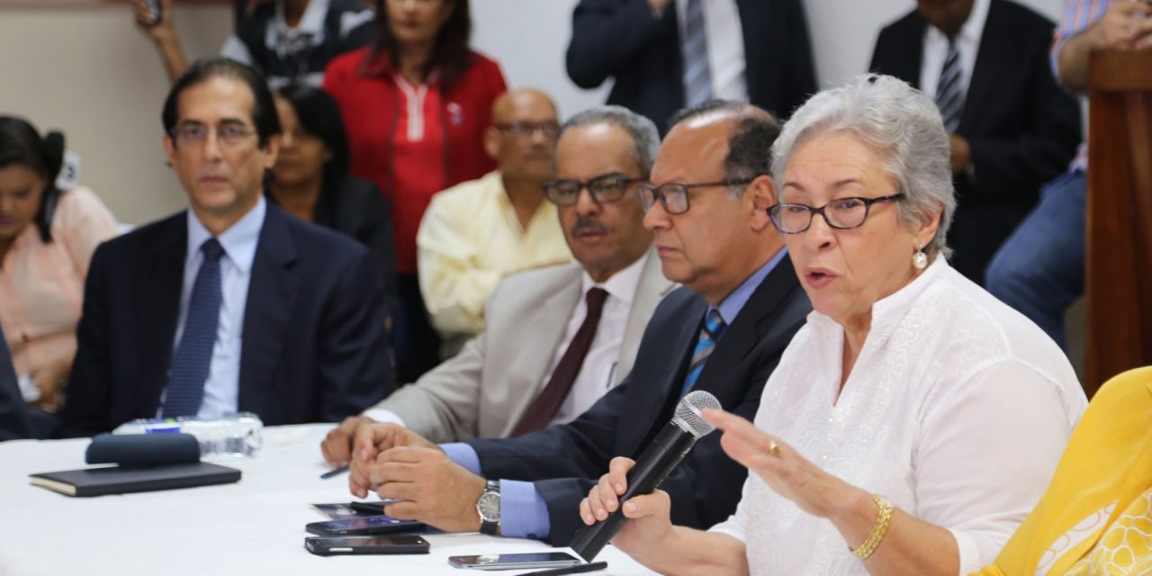 Gobierno y Médicos firman acuerdo