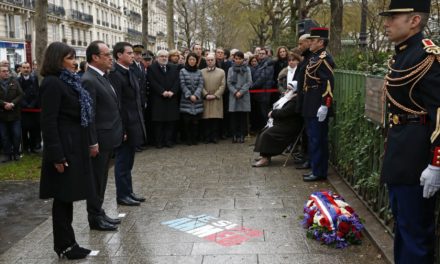 Francia conmemora Atentados