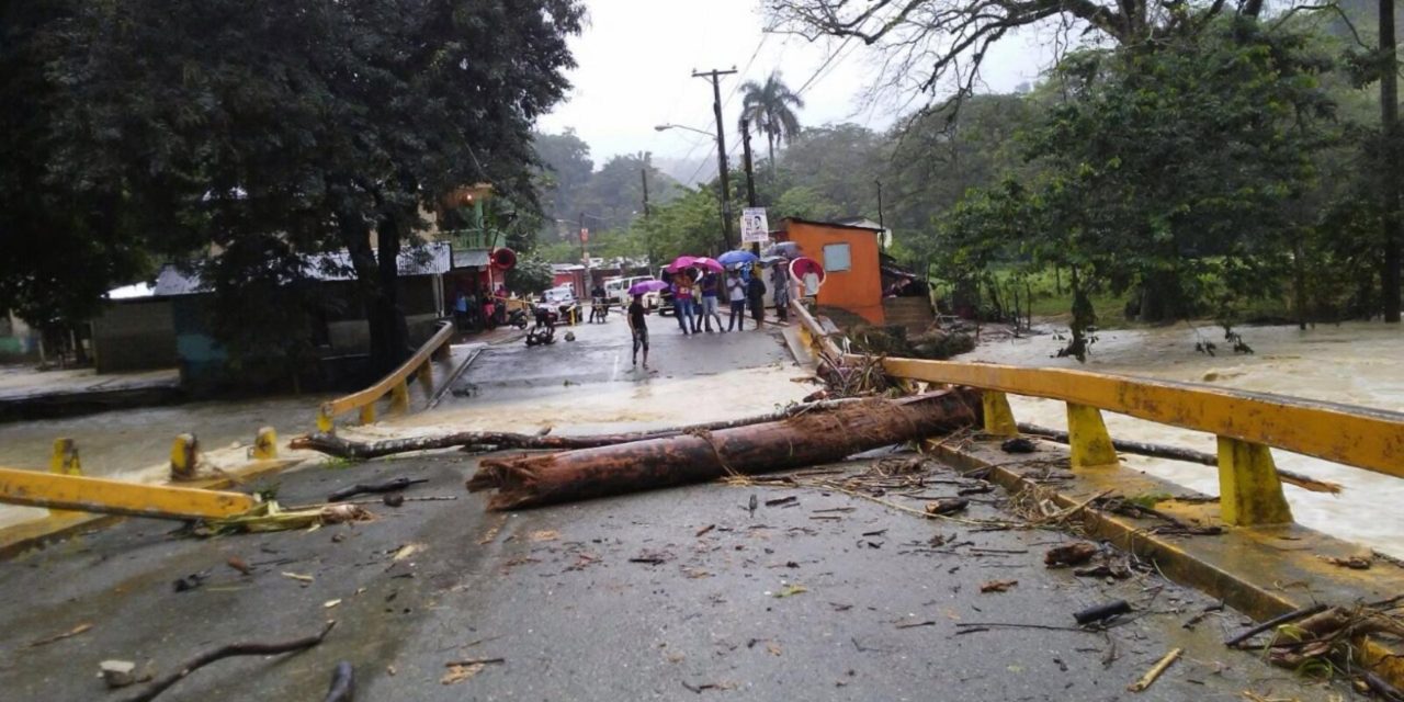 COE Obliga evacuaciones