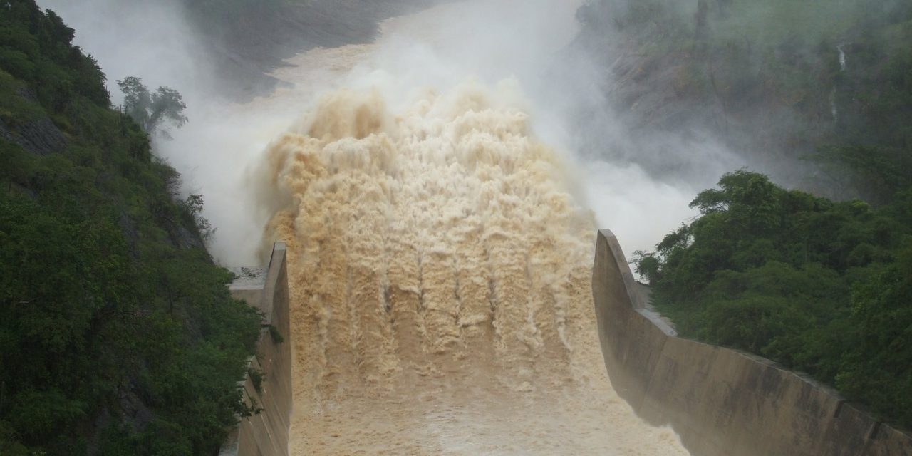 Presa de Tavera alcanza nivel máximo