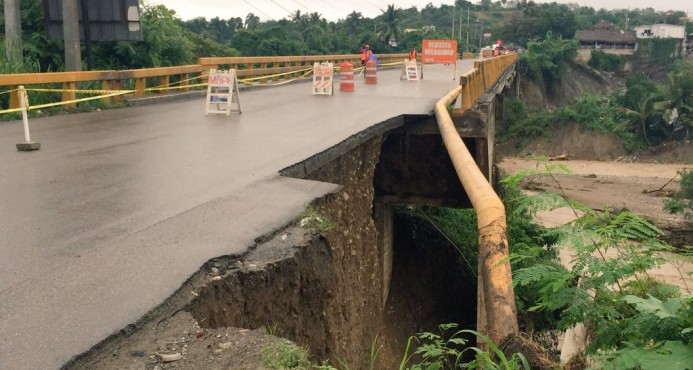 Cierran puente de Imbert