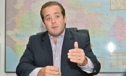 Senador del PRM al CNM