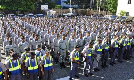 Policía gradúa nuevos agentes