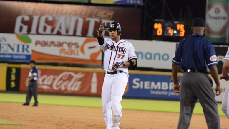 Gigantes ponen Toros en situación crítica