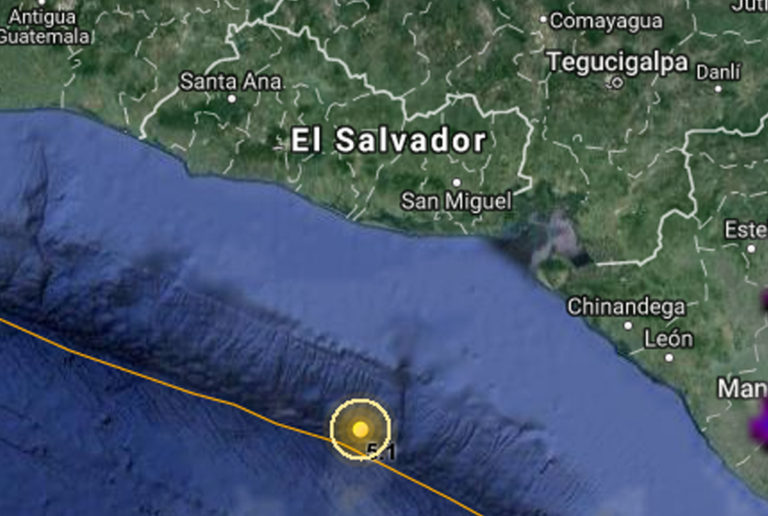 Tiembla la tierra en El Salvador