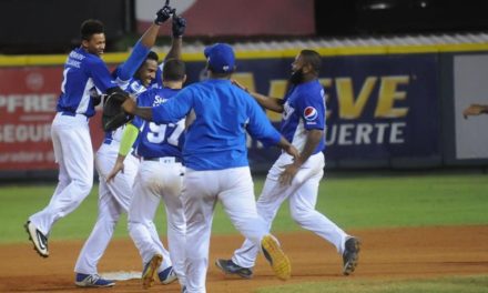 Tigres ganan a las Aguilas