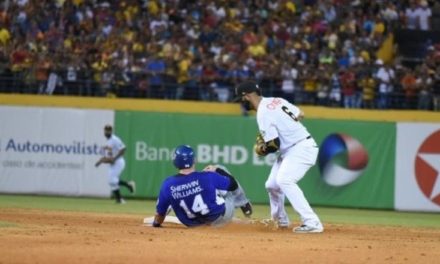 Aguilas de nuevo dominan al Licey