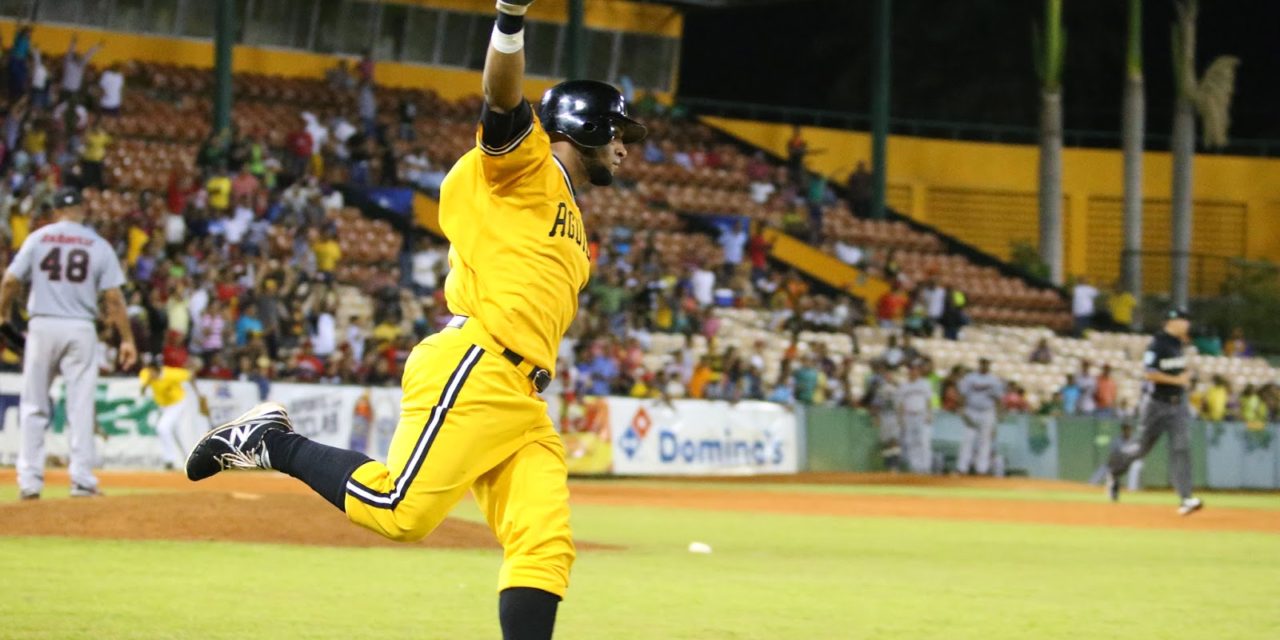 Aguilas avasallan, 6to juego en línea