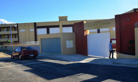 Inauguran liceo en Pantoja