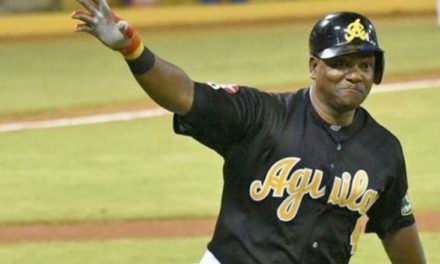 Aguilas ganan al Licey y pasan a final