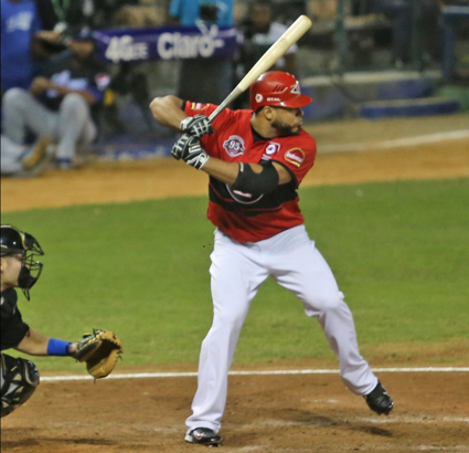 Escogido deja al Licey en el terreno