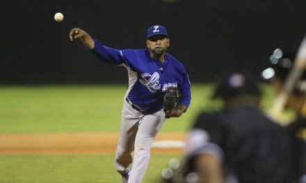 Licey toma delantera en Serie Final