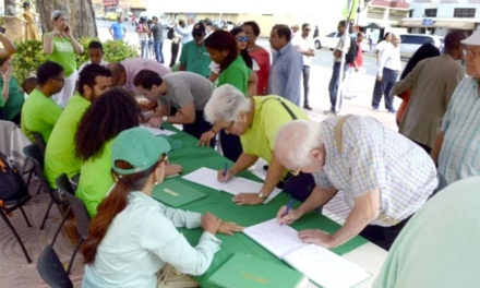 Entregarán esta tarde “Libro Verde” contra corrupción en Palacio Nacional