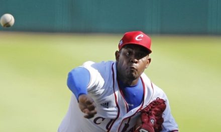 Cuba vence a Puerto Rico, clasifica a las semifinales en Serie del Caribe