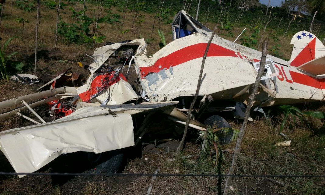 Se estrella avioneta de fumigación en Villa Tapia, piloto muere