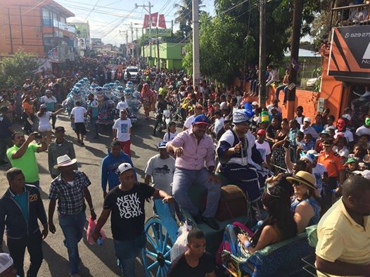 Clausuran Carnaval Los Alcarrizos 2017 con la participación de Sergio Vargas, Musicólogo y Cheddy García