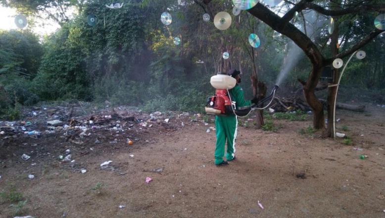 Obras Públicas fumiga 6,297 viviendas en Manoguayabo y Herrera; lleva agua a Los Alcarrizos