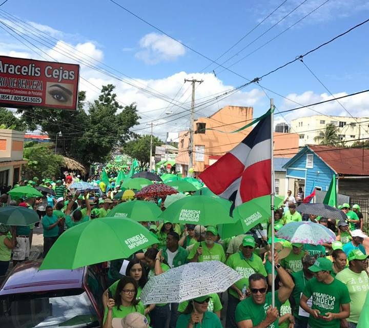 Ciudadanos marchan en San Francisco de Macorís en contra de la impunidad y la corrupción