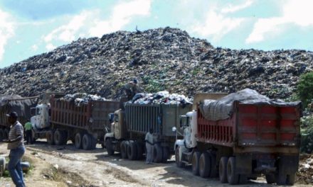 Alcaldes dicen Lajún vuelve a violar acuerdo al impedir vertido de basura en Duquesa