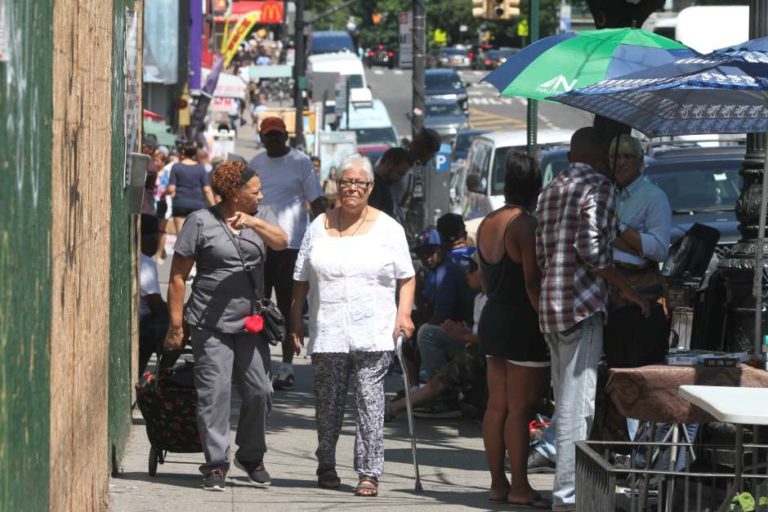 Dominicanos, grupo, numeroso, Gran manzana, Nueva, York, Alcarrizos News Diario Digital