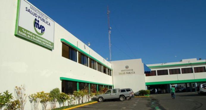 Allanan farmacia Quisqueya II en Las Caobas