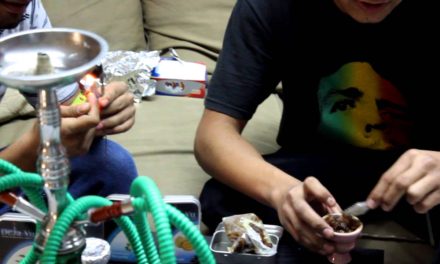 Salud Pública prohíbe uso hookah en centros cerrados y a menores