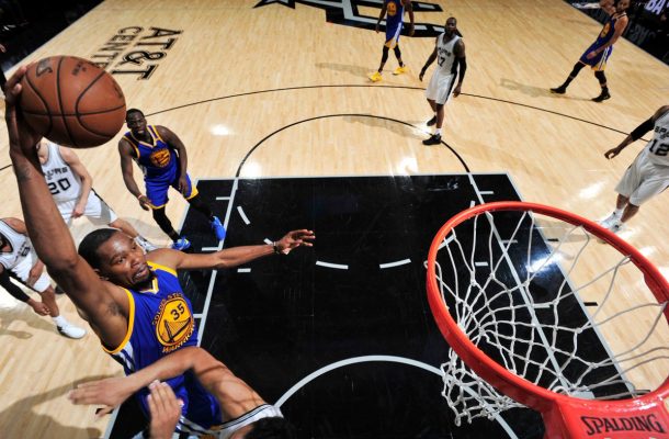 Golden State Warriors le pasa el rolo a San Antonio Spurs