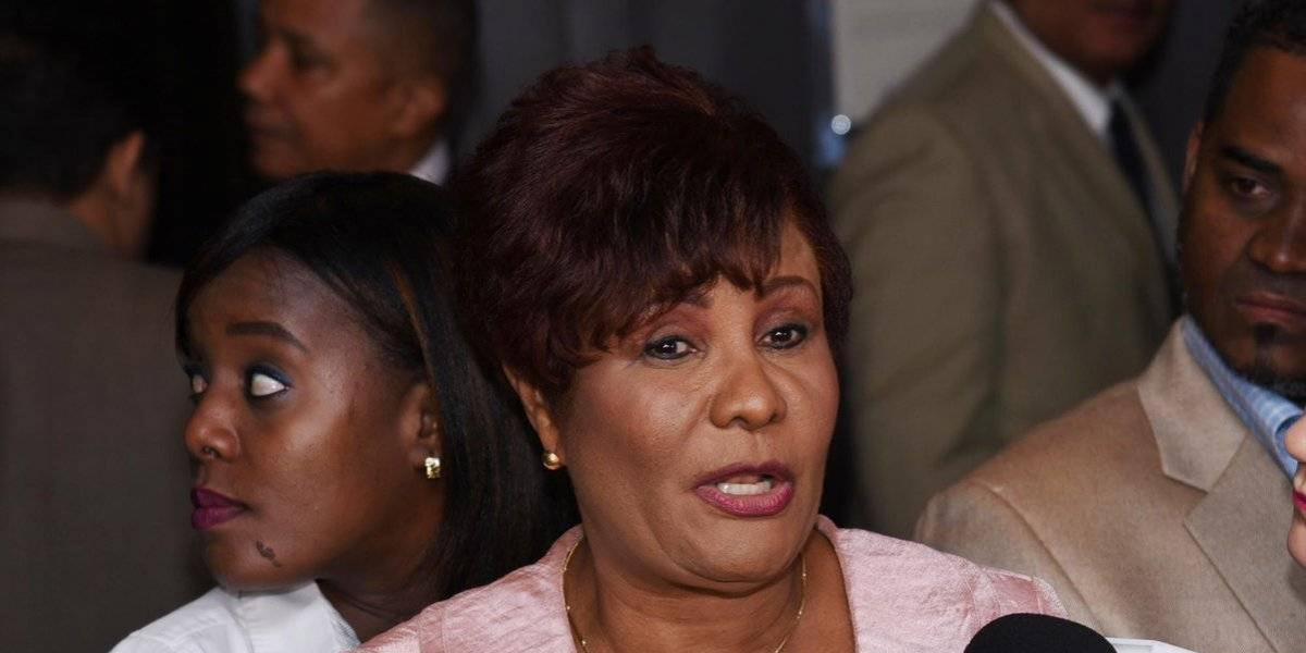 Diputada Josefa Castillo somete al exgobernador Eladio Martínez