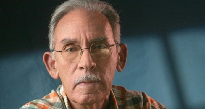Muere el destacado escritor y crítico de cine Armando Almánzar