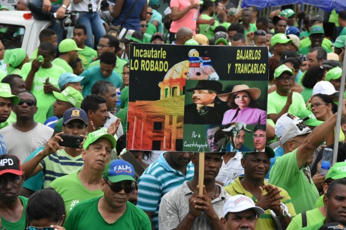 Marcha Verde pide someter penalmente al presidente Danilo Medina, Alcarrizos News Diario Digital