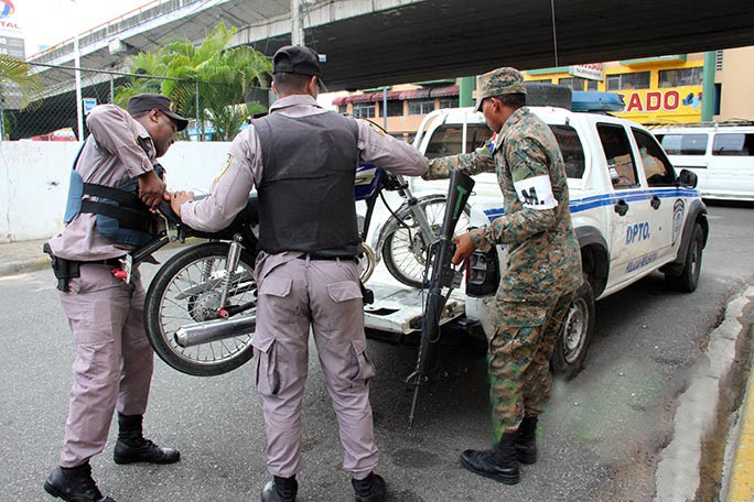 Armada y Policía Nacional requisan a 435,790 motociclistas en menos de cuatro meses