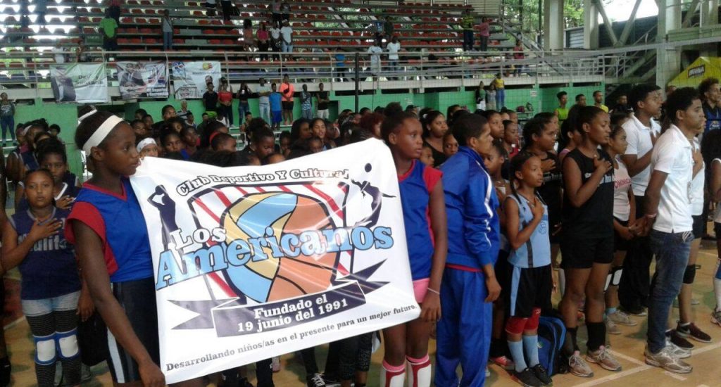 Con la participación de más de 500 atletas inauguran Torneo Voleibol Alcarrizos 2017