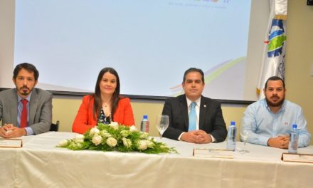 Industria y Comercio promueve incursión de empresarios dominicanos en el comercio digital