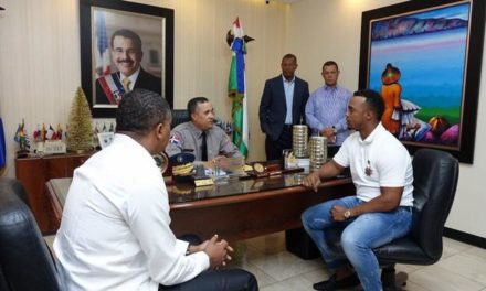 Director PN llama al pelotero Jean Segura a su despacho para conocer del maltrato recibido