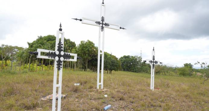 Ya son 60 los enterrados en “cementerio” Los Alcarrizos