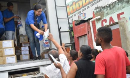 Plan Social realiza operativo médico y entrega enseres del hogar en Los Alcarrizos