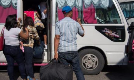 RUTAS DE TRANSPORTE PÚBLICO SIGUEN COBRANDO AUMENTOS EN SUS PASAJES