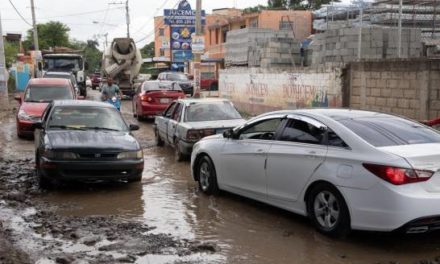Falta de coordinación entre alcaldes impide la reparación de la carretera La Ciénaga