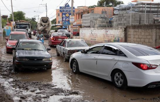 Falta de coordinación entre alcaldes impide la reparación de la carretera La Ciénaga