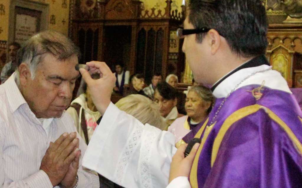 Hoy la iglesia católica celebra el miércoles de ceniza, primer día de la cuaresma