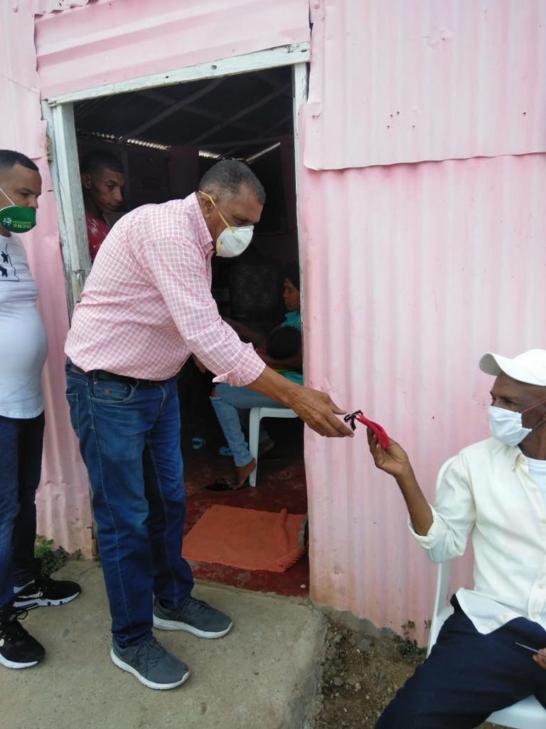 Ayuntamiento de Los Alcarrizos incumple acuerdo con regidores salientes