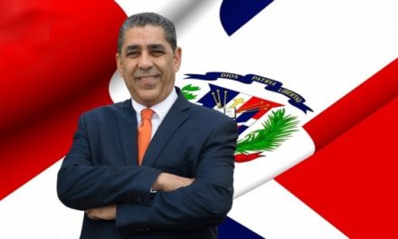 Congresista Adriano Espaillat será declarado «El Dominicano del año 2020 en los Estados Unidos»