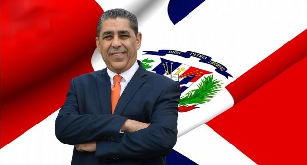 Congresista Adriano Espaillat será declarado «El Dominicano del año 2020 en los Estados Unidos»