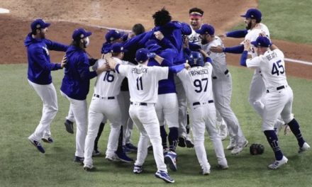 Luego de 32 años Dodgers de Los Angeles se alzan con la corona de la Serie Mundial