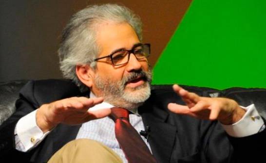 Muere de  COVID-19 el reconocido economista y profesor universitario Lucas Vicens Bello
