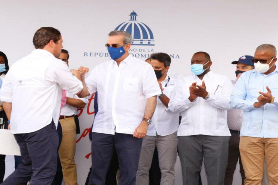 Presidente reanuda trabajos construcción hospital de Villa Hermosa en La Romana